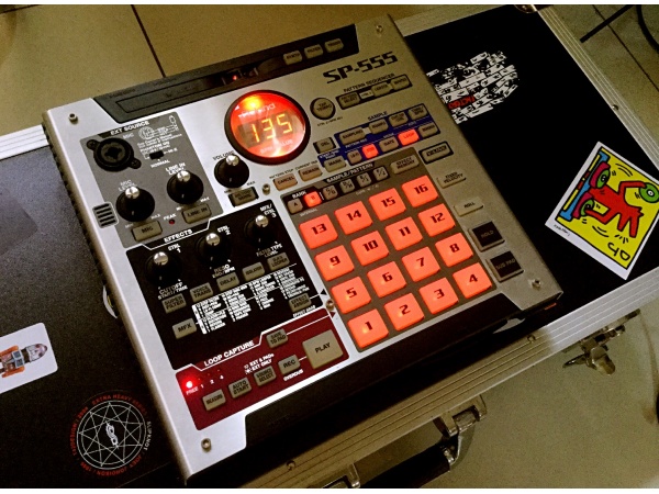 Roland sp-555һ̨