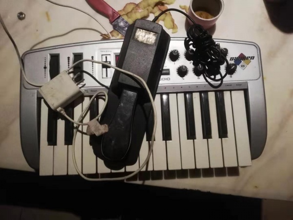 M-audio MIDI键盘小型键盘