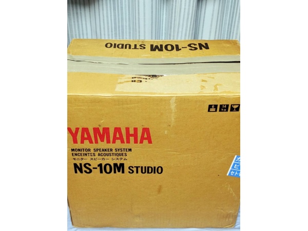 全新YAMAHA NS-10M STUDIO